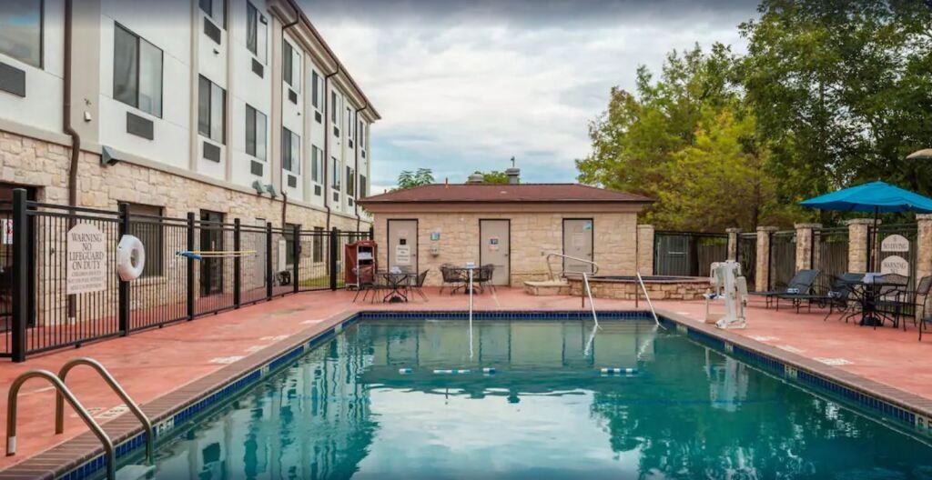 hotel