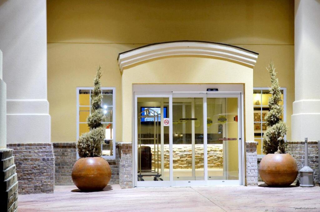 hotel image 10