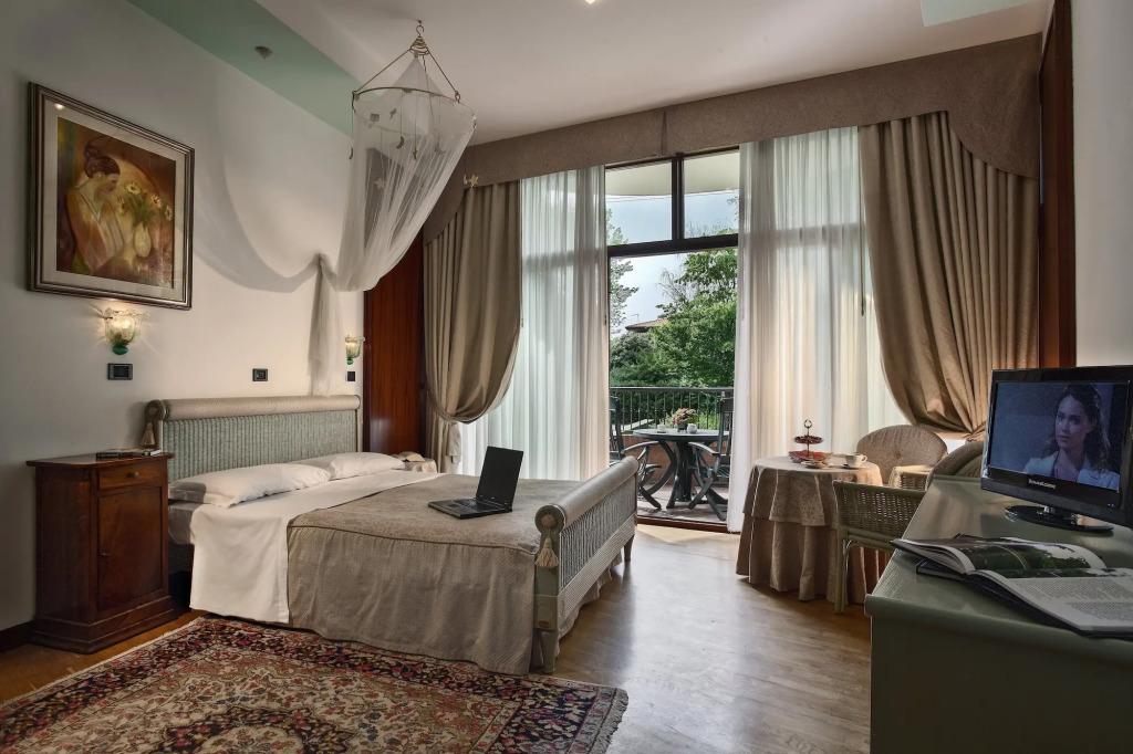 hotel image 70