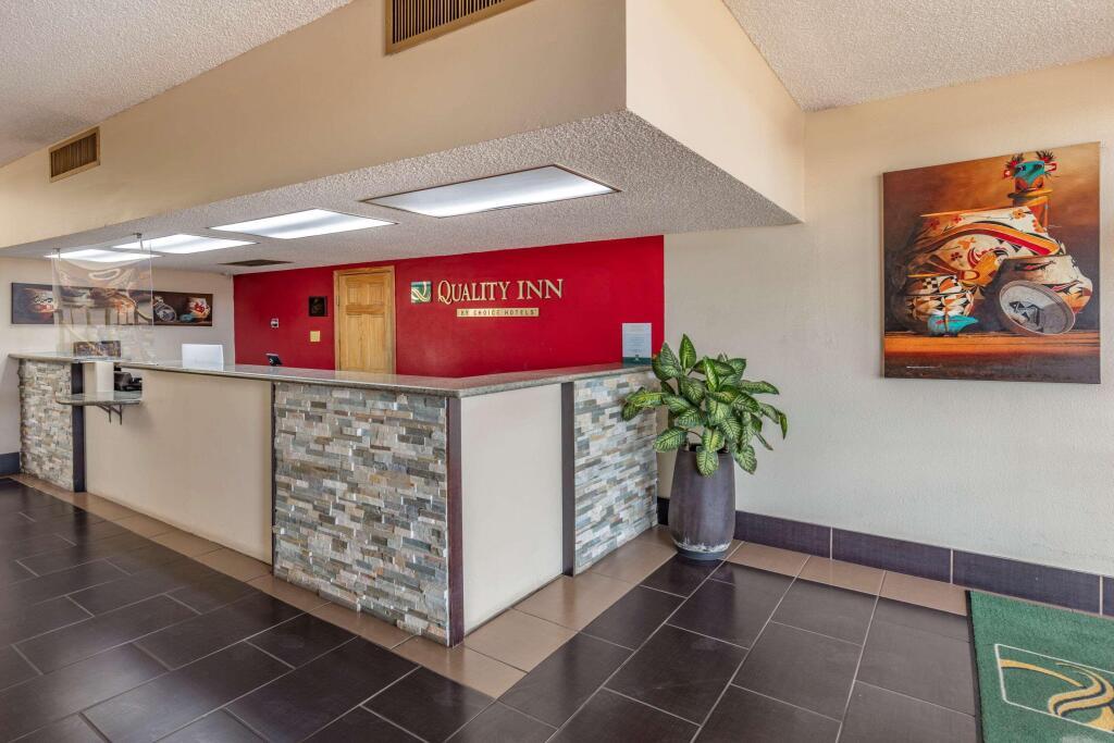 hotel image 11
