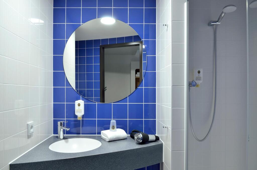 hotel image 10