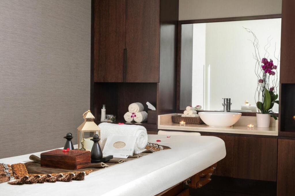 hotel image 36