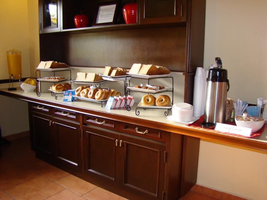 hotel image 12