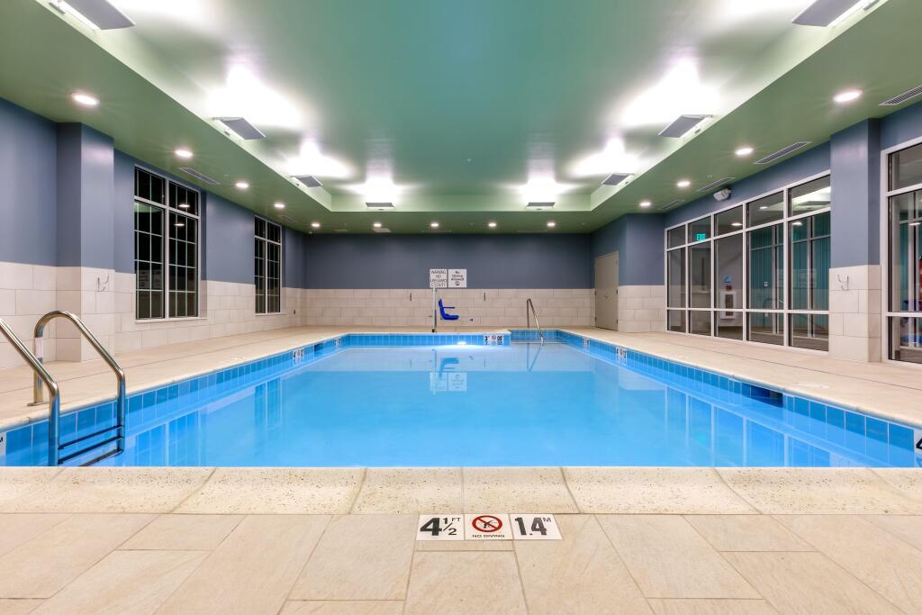 hotel image 16