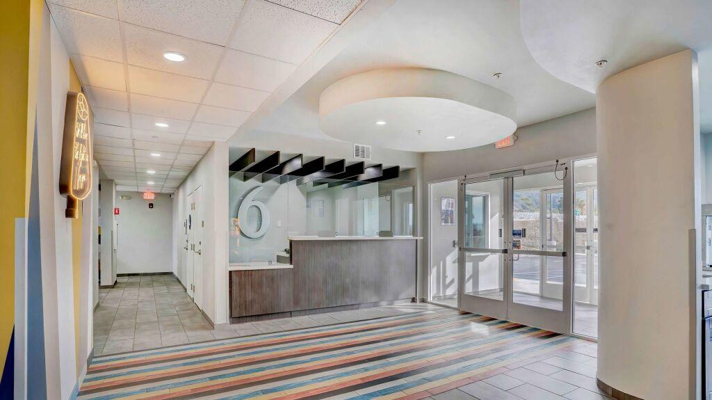 hotel image 9