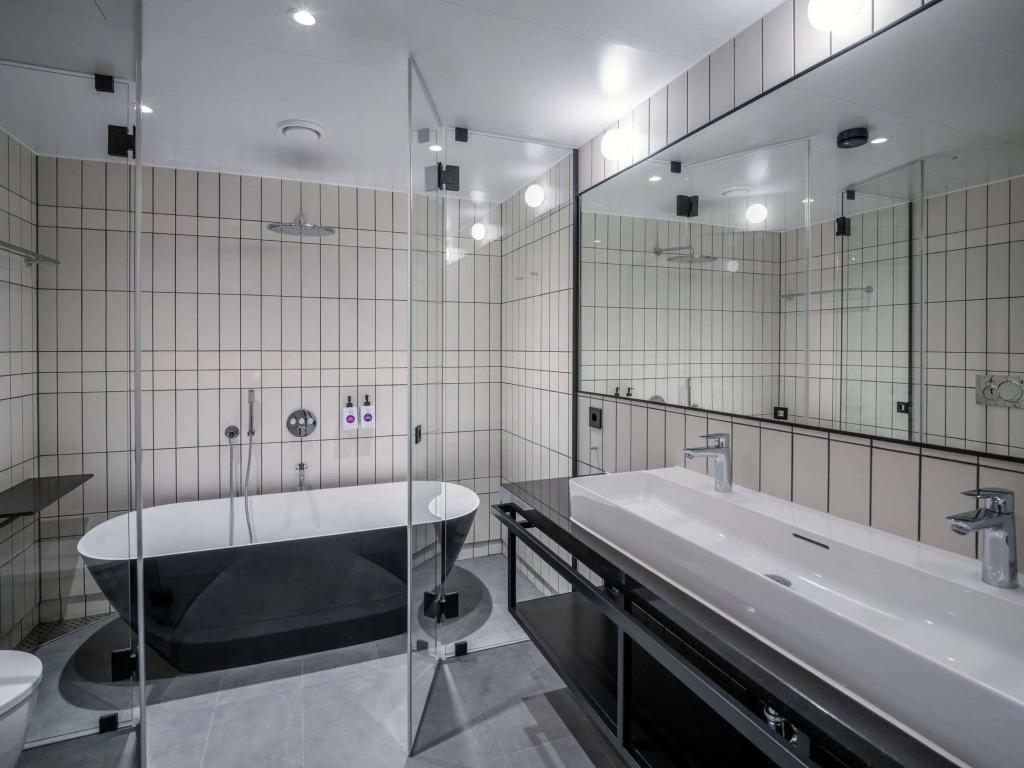 hotel image 12