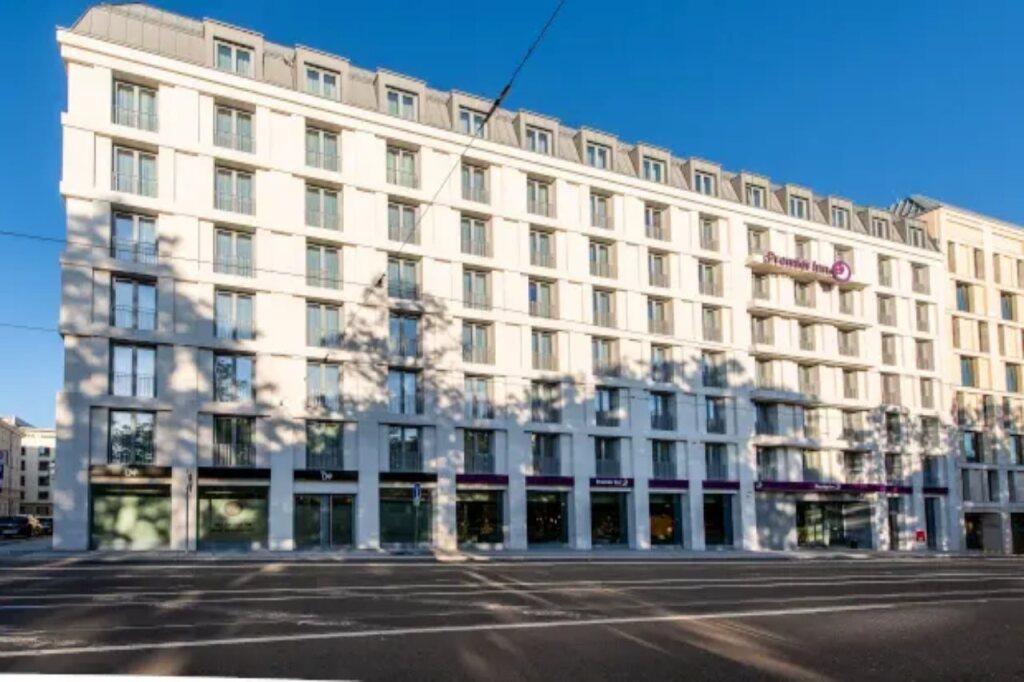 hotel