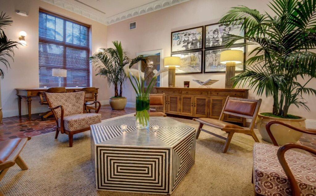 hotel image 16