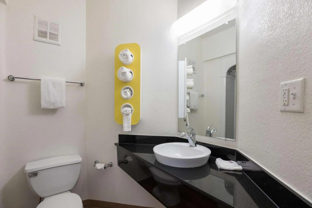 hotel image 10