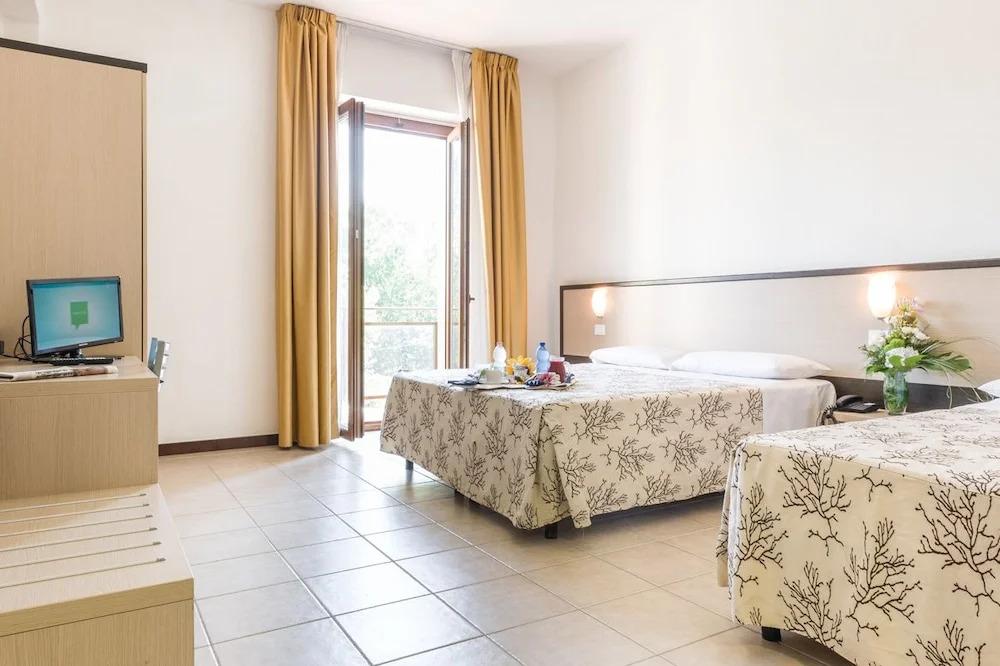 hotel image 12