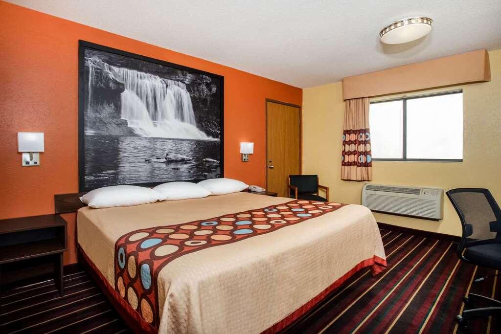 hotel image 12