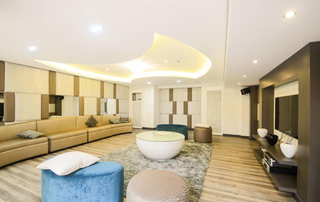 hotel image 10