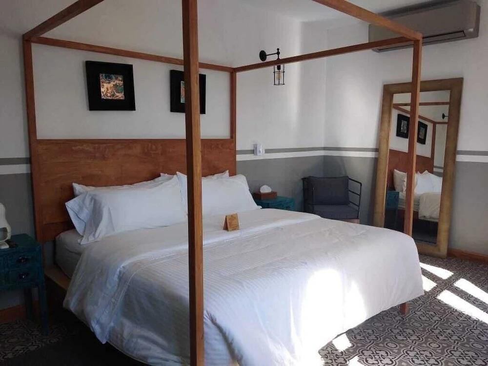 hotel image 9