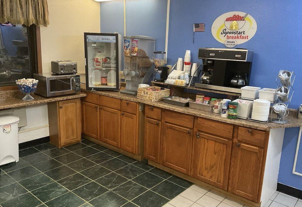 hotel image 12