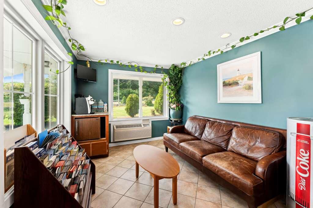 hotel image 8