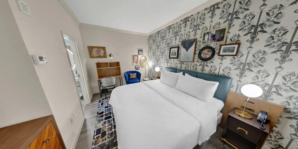 hotel image 12