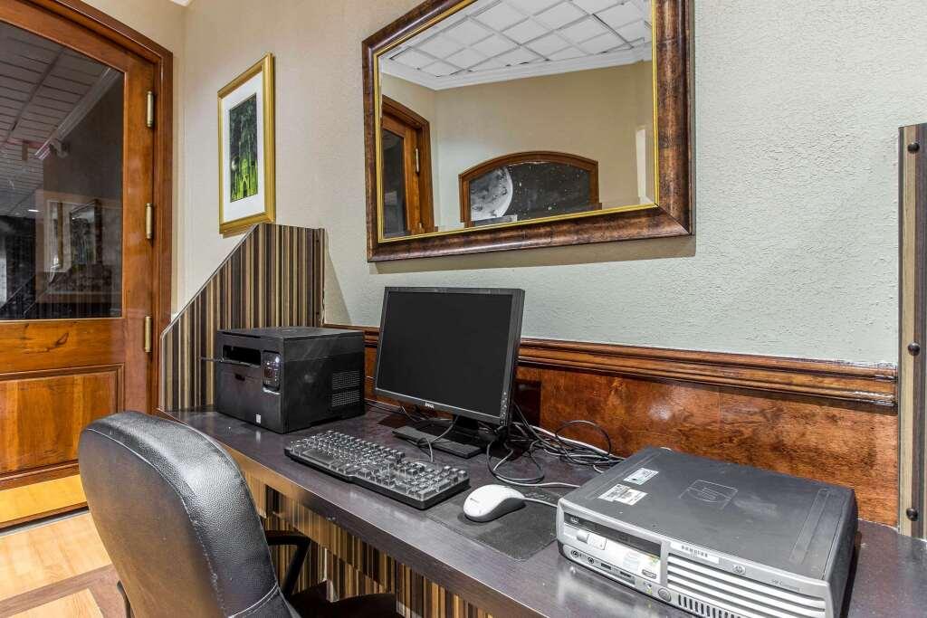 hotel image 10