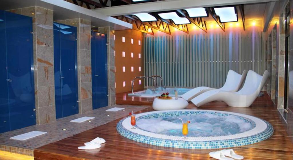 hotel image 13