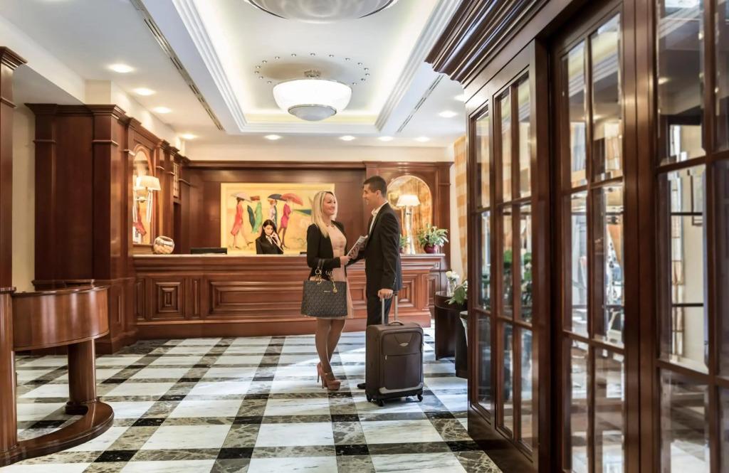 hotel image 13