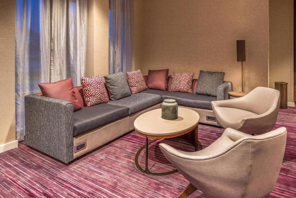 hotel image 10
