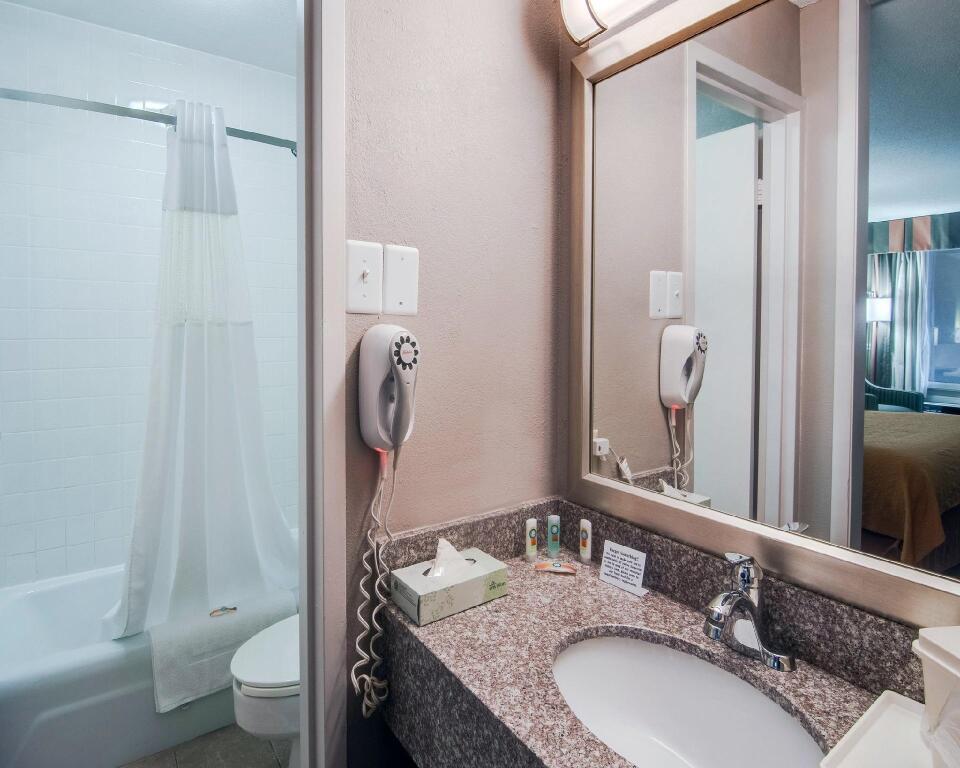 hotel image 16