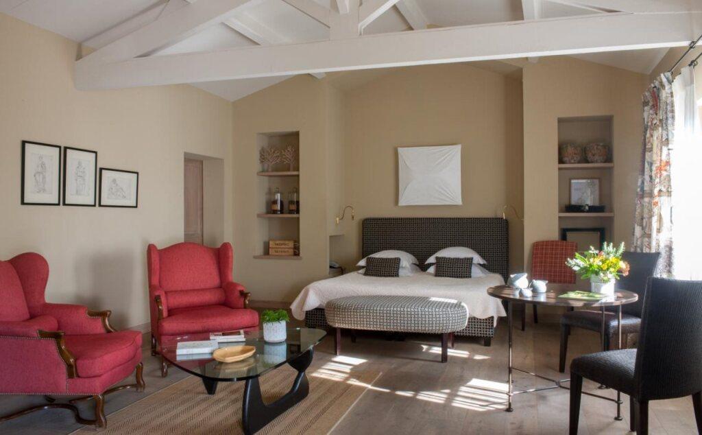hotel image 10