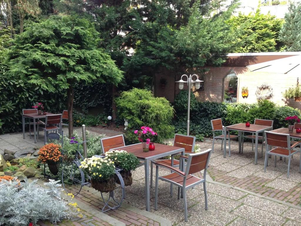 hotel image 10