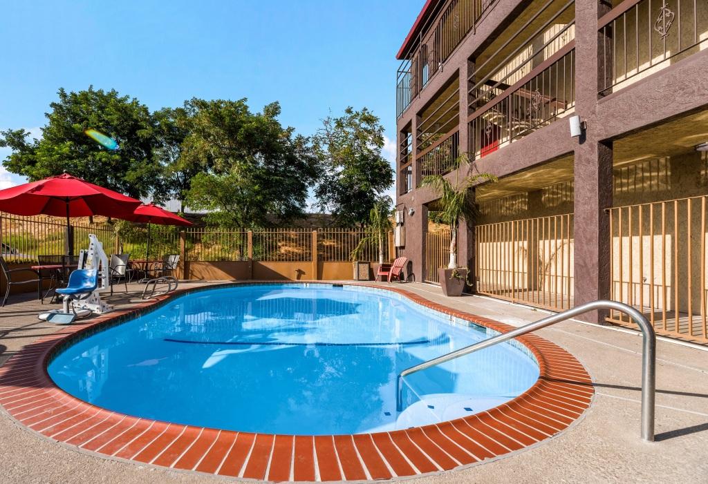 hotel image 12