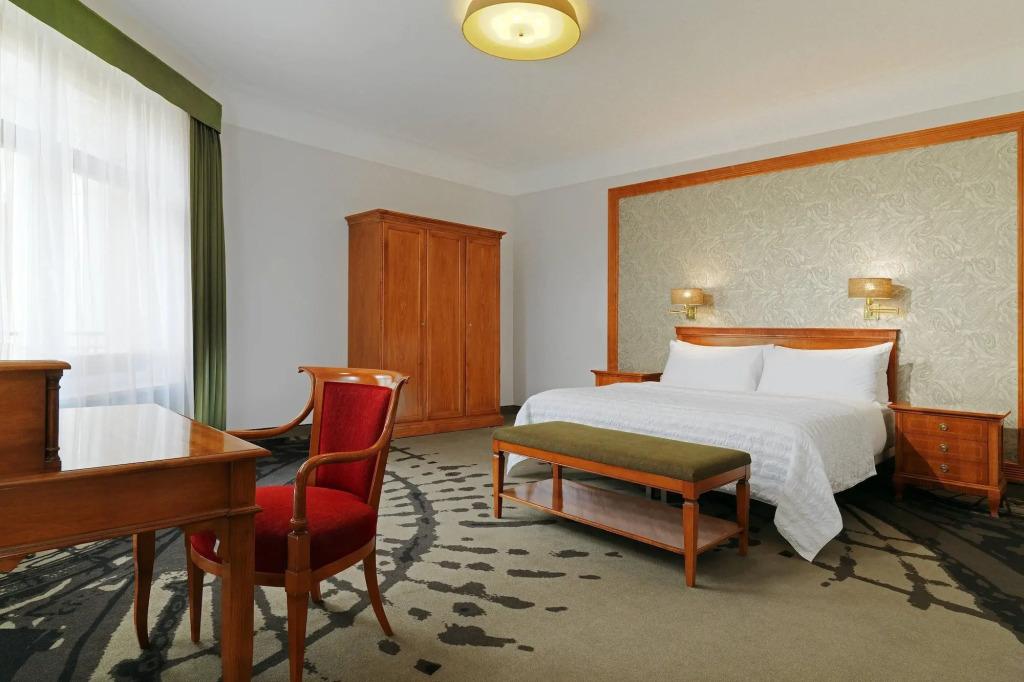 hotel image 16