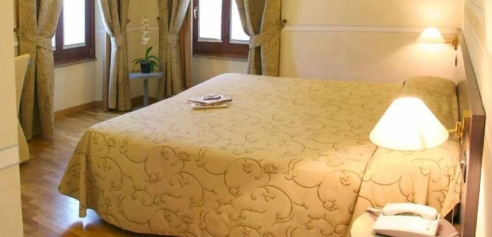 hotel image 12