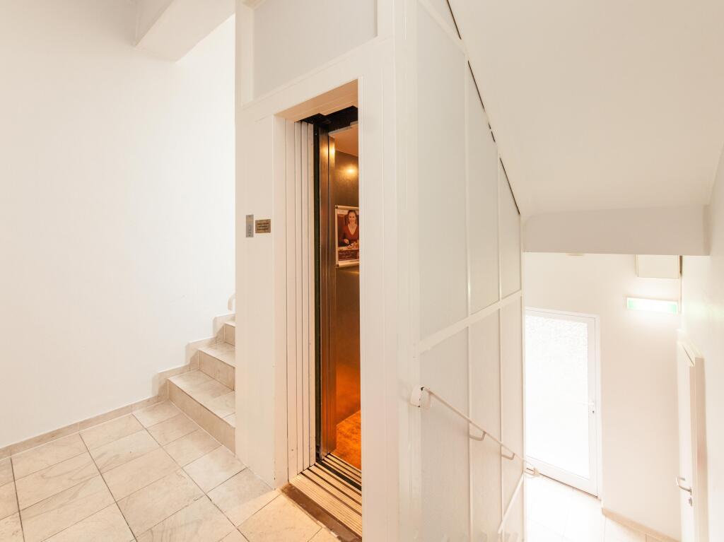 hotel image 32