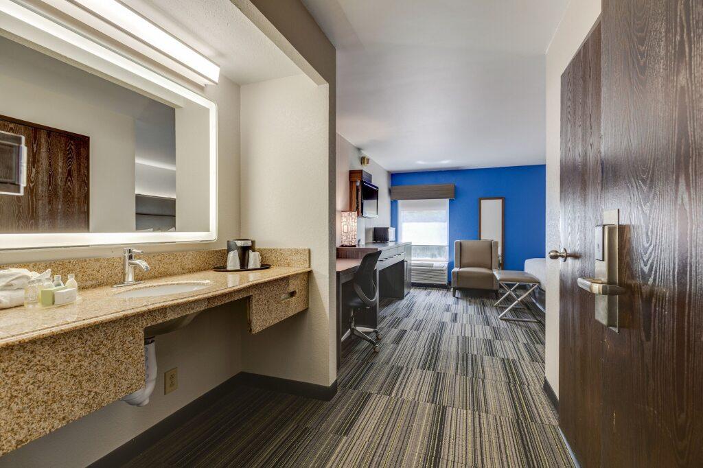 hotel image 36
