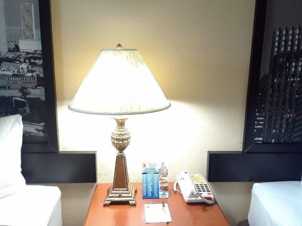 hotel image 7