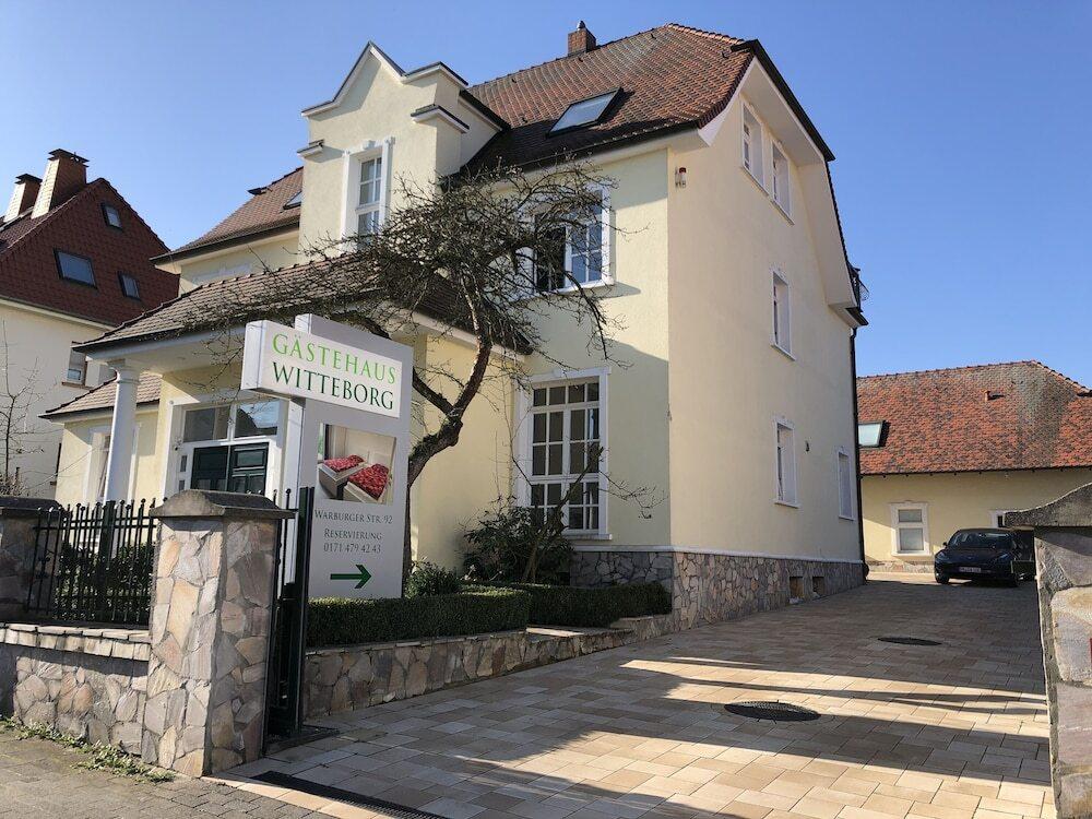 hotel image 10