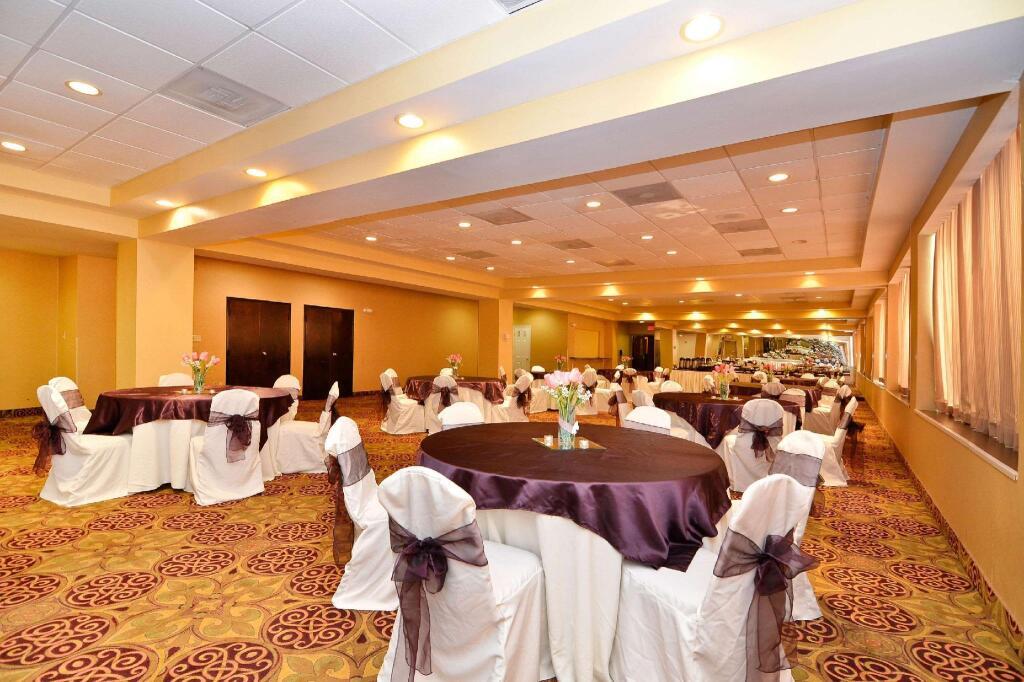 hotel image 9
