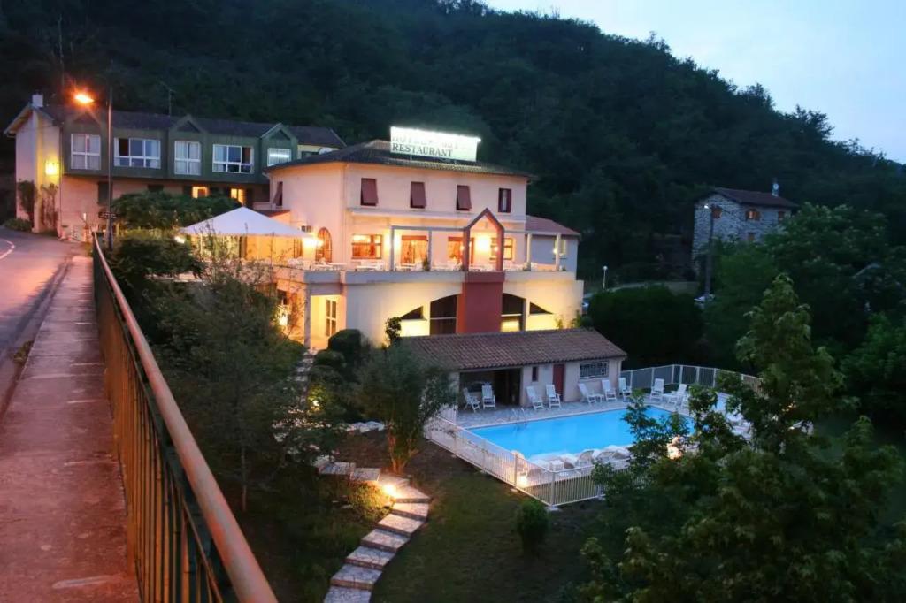 hotel