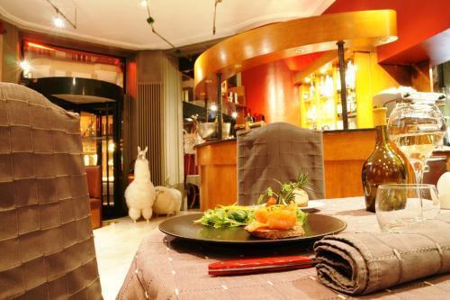 hotel image 9