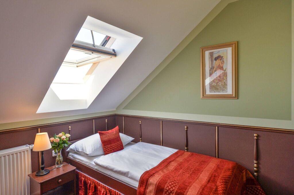 hotel image 9