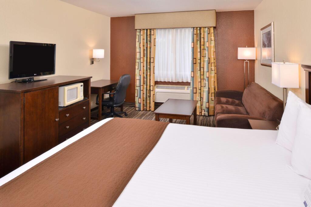 hotel image 12