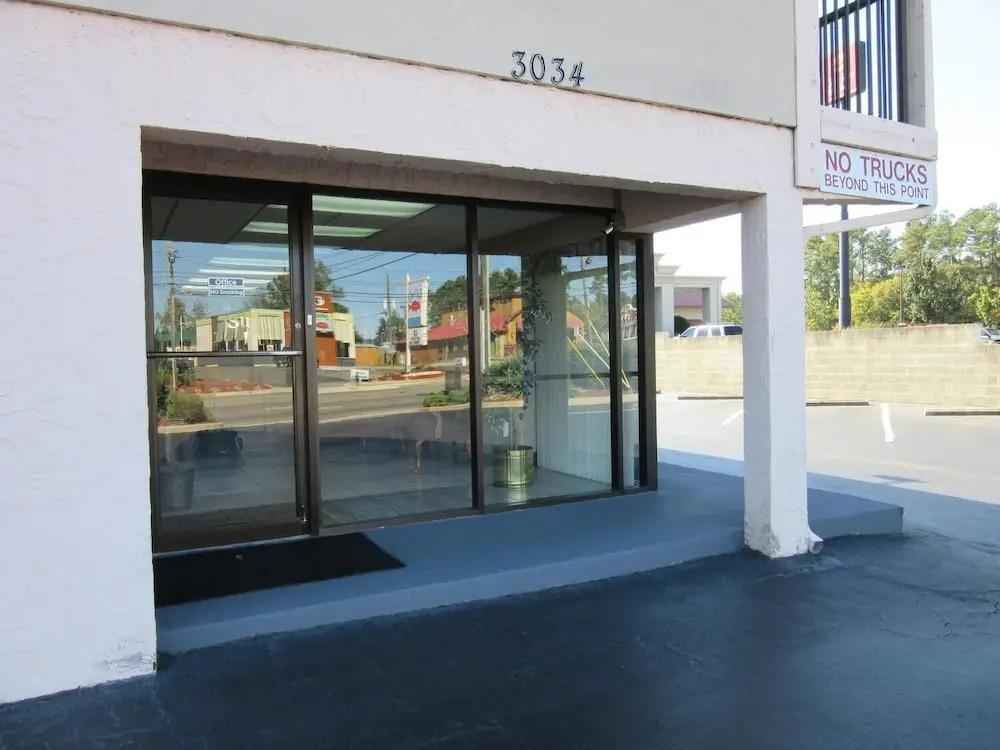 hotel image 10
