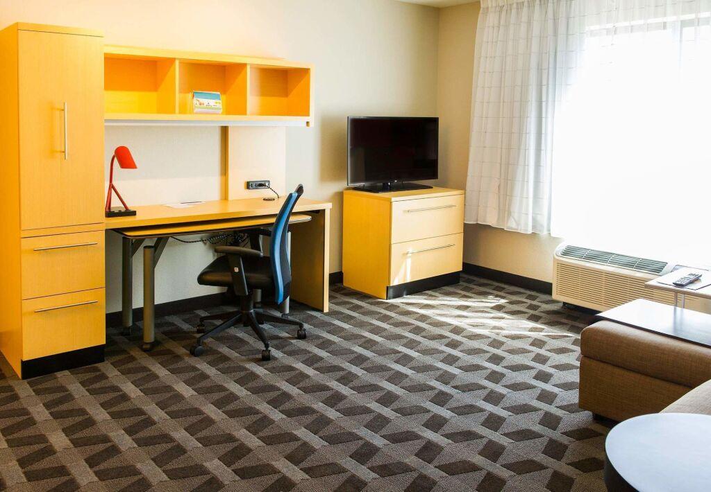 hotel image 13