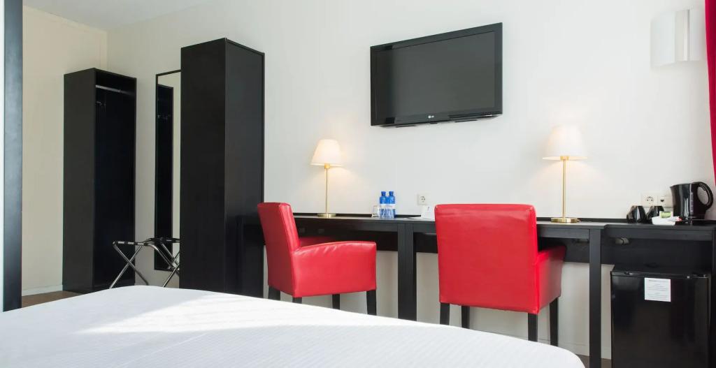 hotel image 13