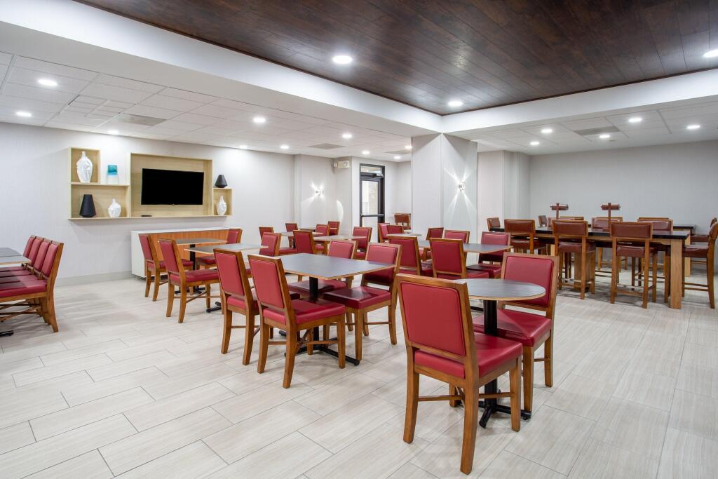 hotel image 13