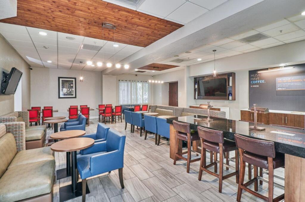 hotel image 13