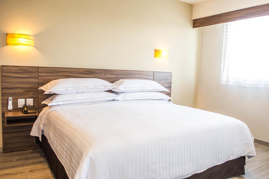 hotel image 16