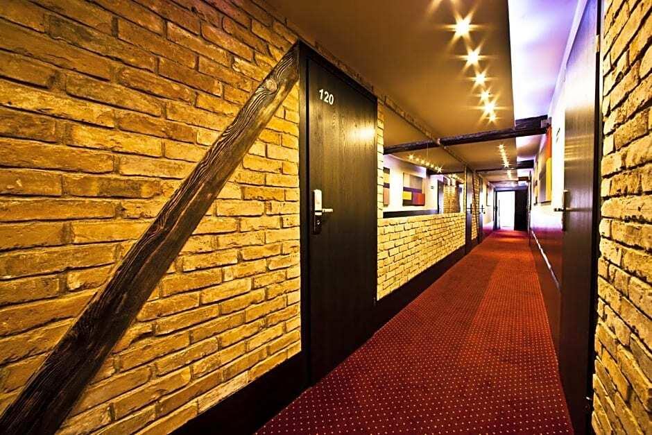 hotel image 14