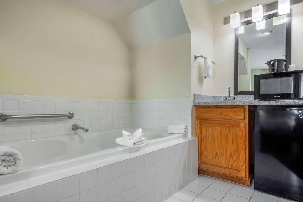 hotel image 24
