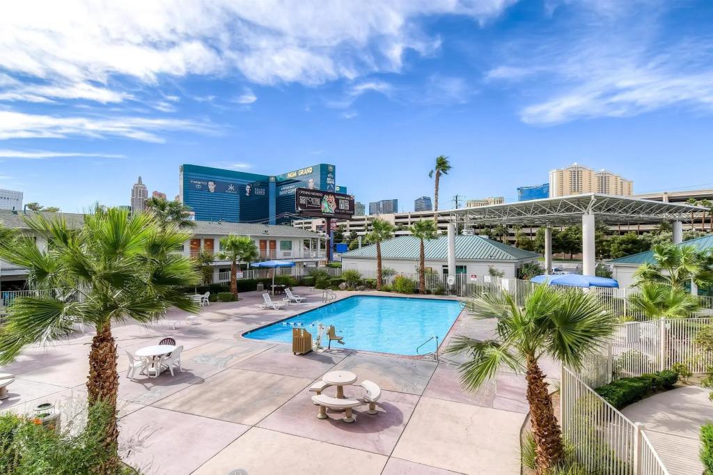 hotel image 11