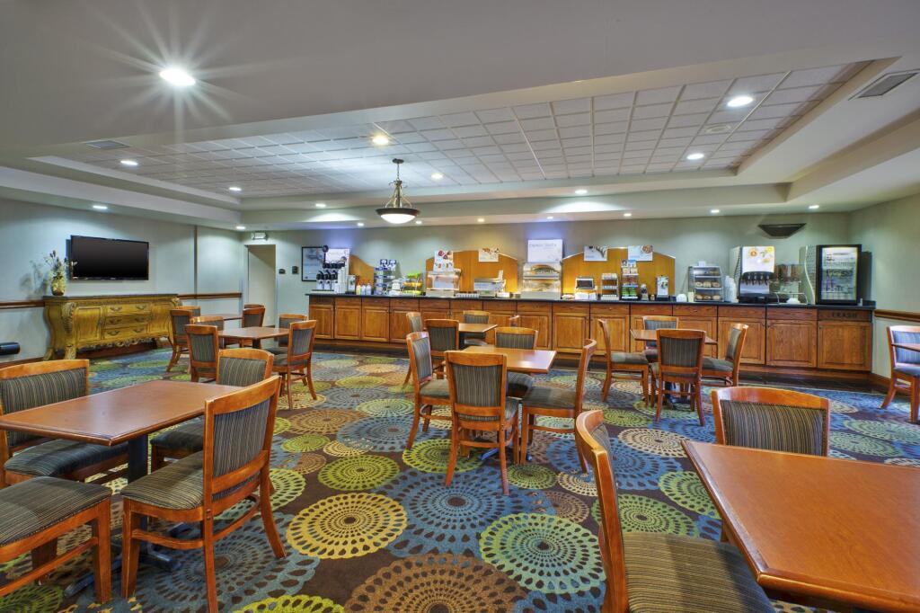 hotel image 13