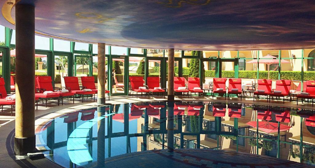 hotel image 10